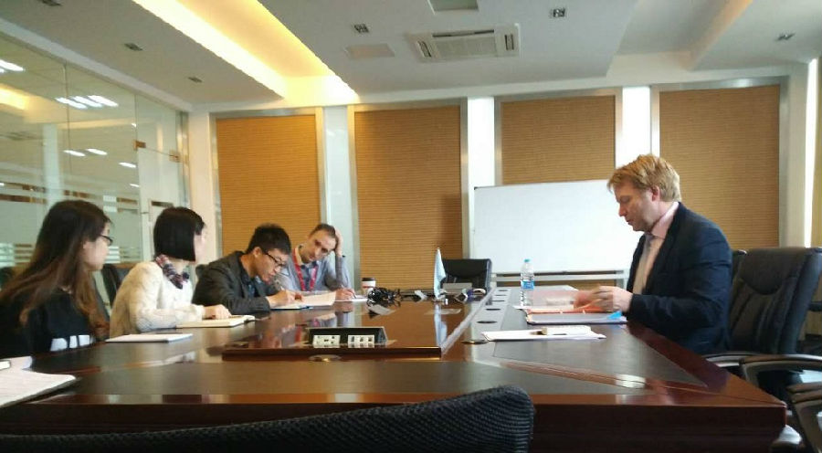 tomaz, paul 与学工处会谈.jpg