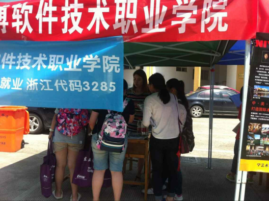 qq图片20150630125012_编辑.jpg