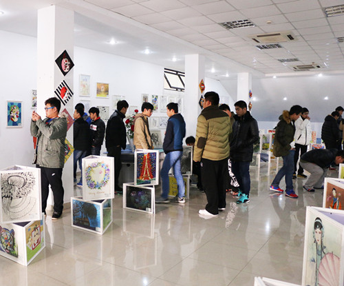 展出现场2.jpg