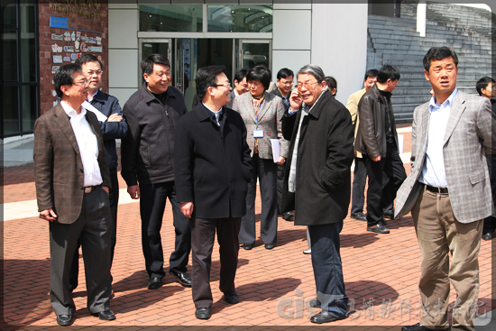 clip_image004.jpg 说明:/files/uploadedimages/2013-3/201303151512591.jpg