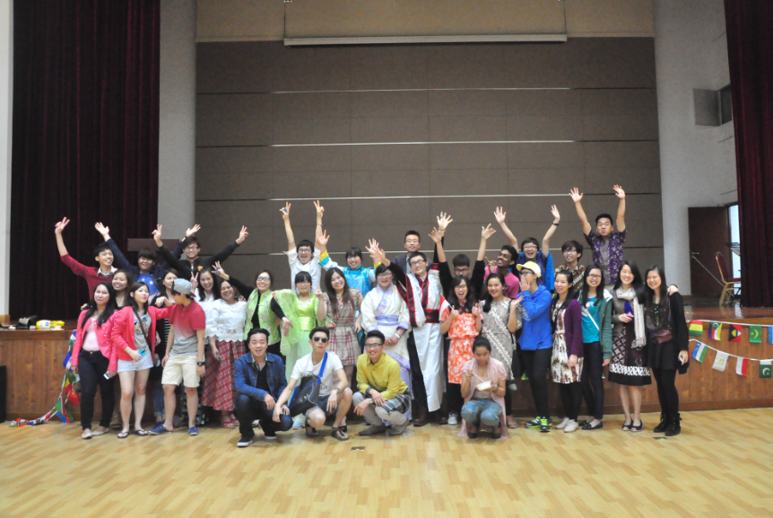 group photo.jpg