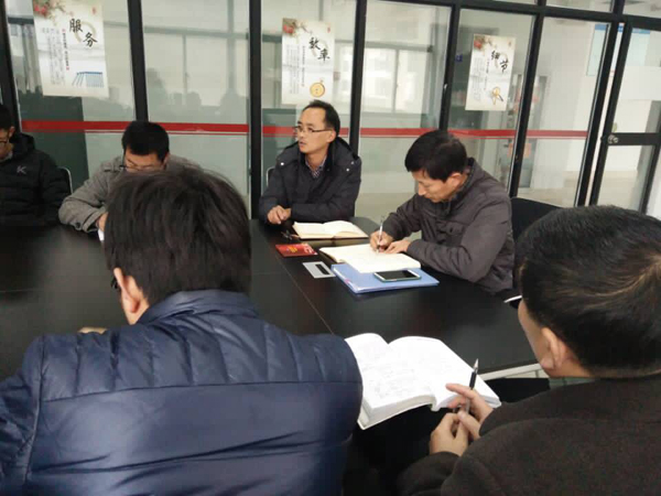 学生处副处长吴岐范发言.jpg
