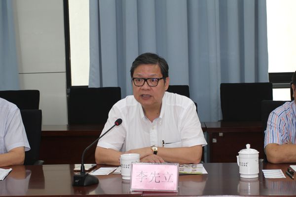 李董事长讲话.jpg